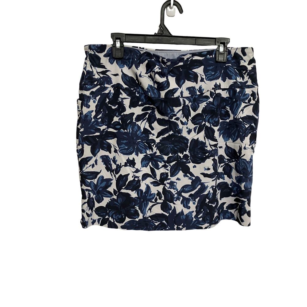 S.C.&CO Floral Skort/Skirt Size XXL